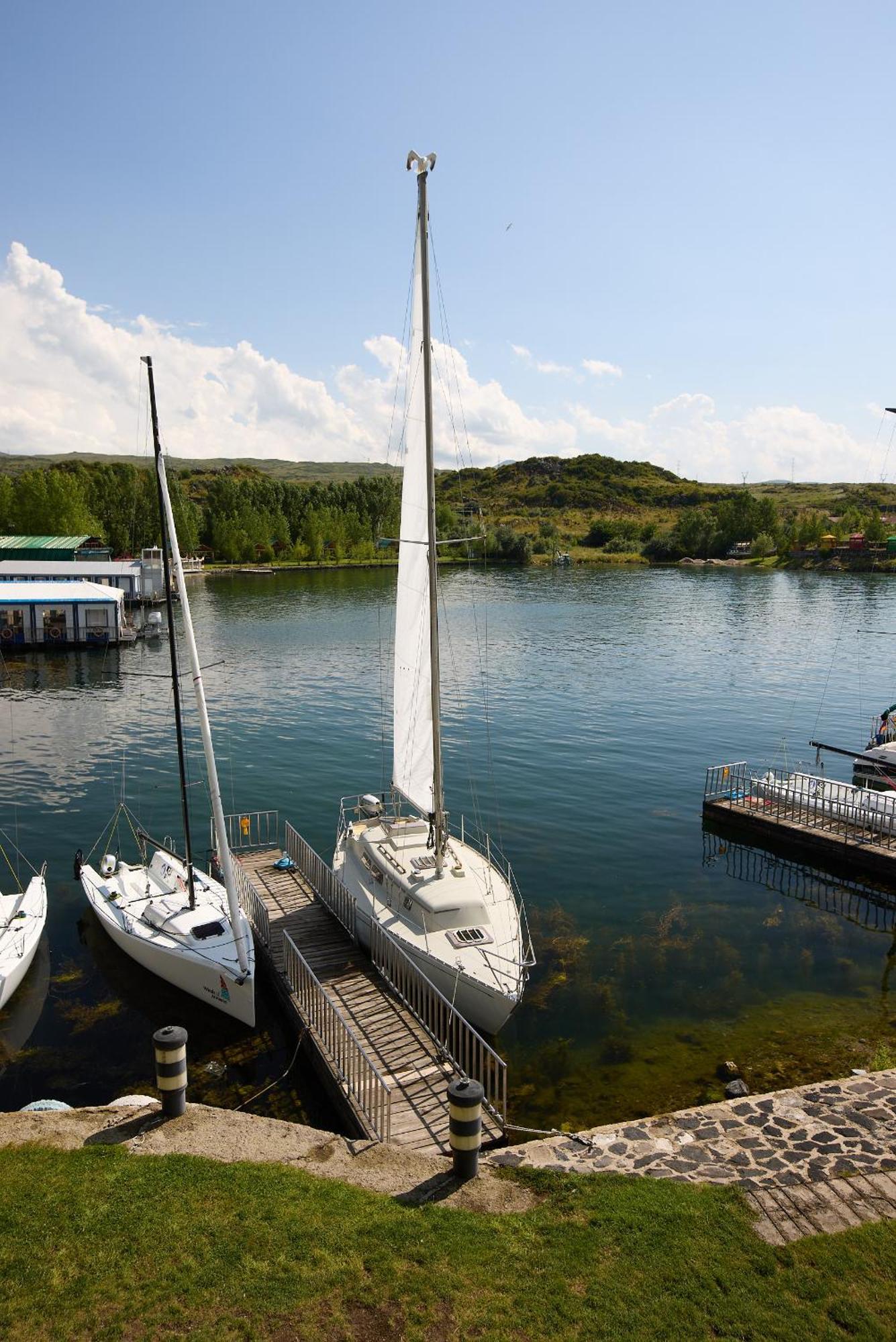 Noy Land Resort Sevan Exterior foto